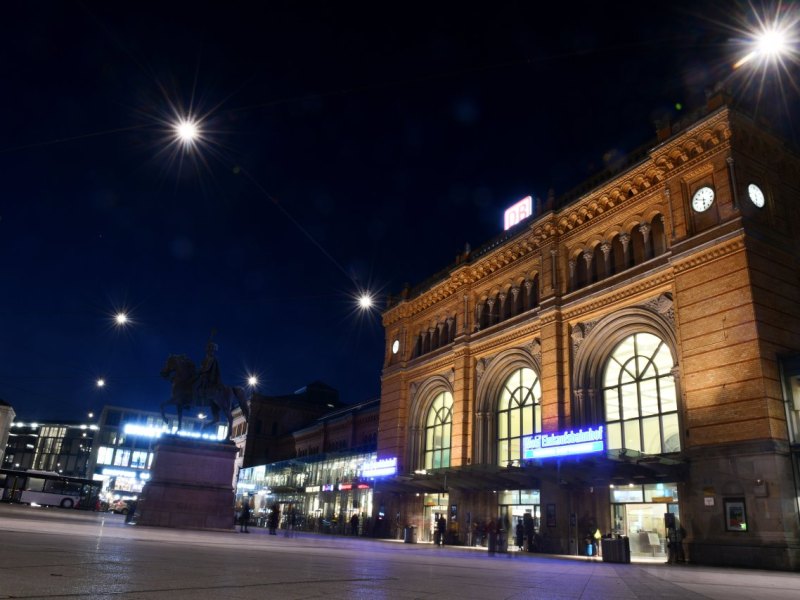 Hauptbahnhof Hannover Abend Nacht