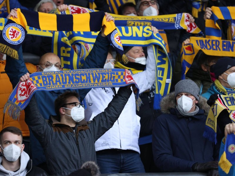 Eintracht-Braunschweig-Zuschauer