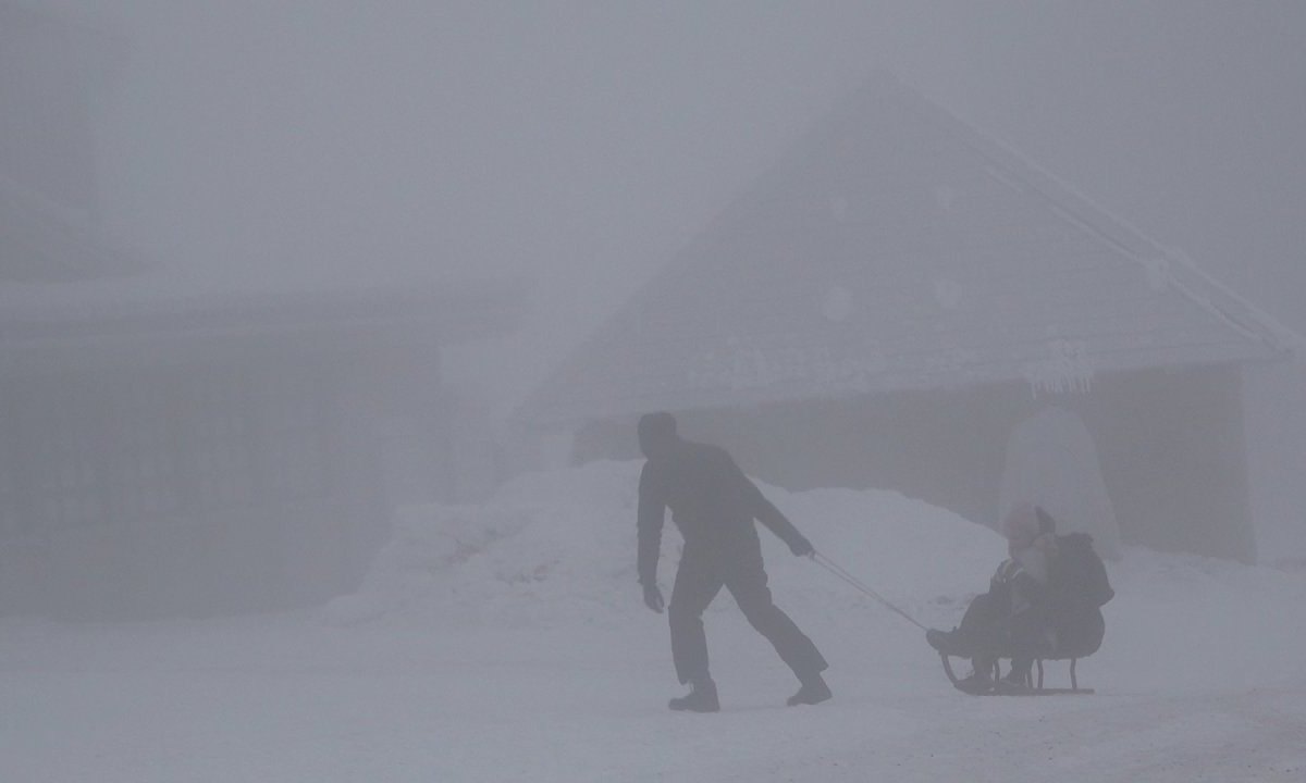 Harz Brocken Schnee Orkan Deutscher Wetterdienst Berg Wanderung