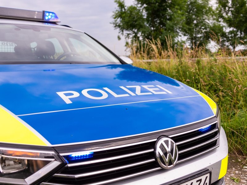 Polizei Feldweg Königslutter