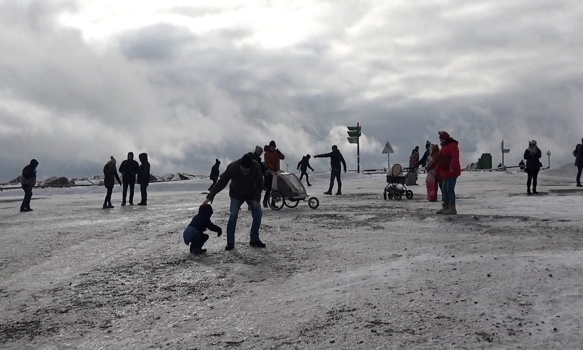 Brocken Harz Sturm.jpg