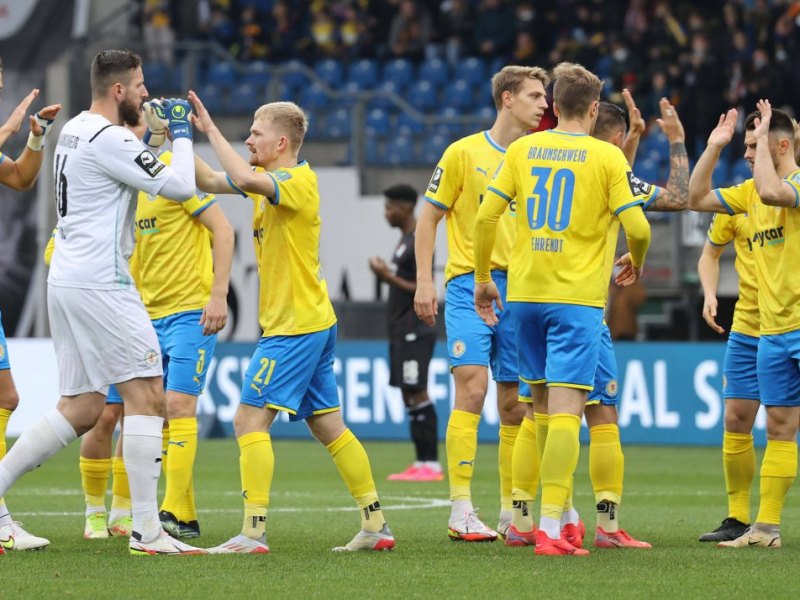 Eintracht Braunschweig  Türkgücü München
