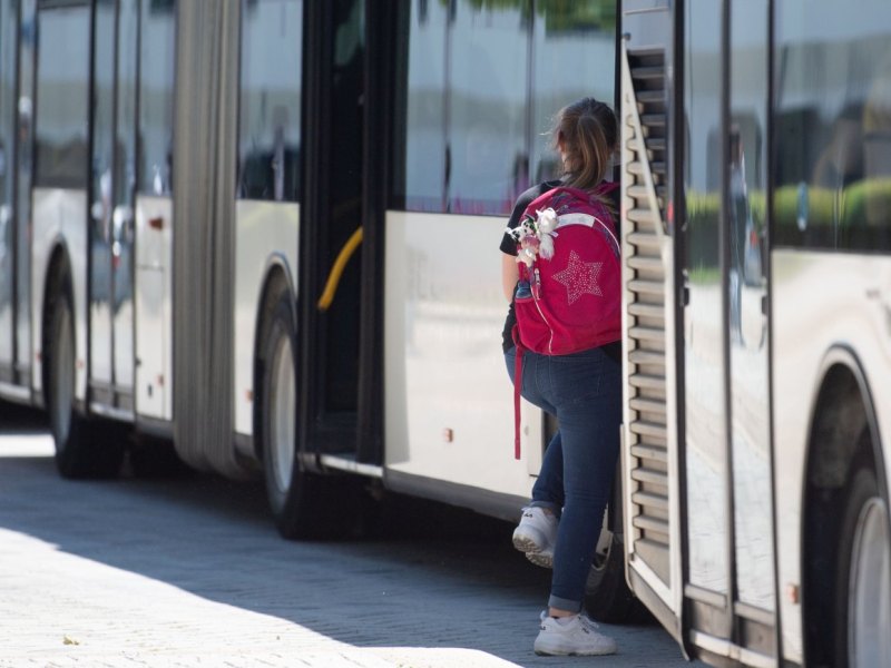 salzgitter bus mädchen
