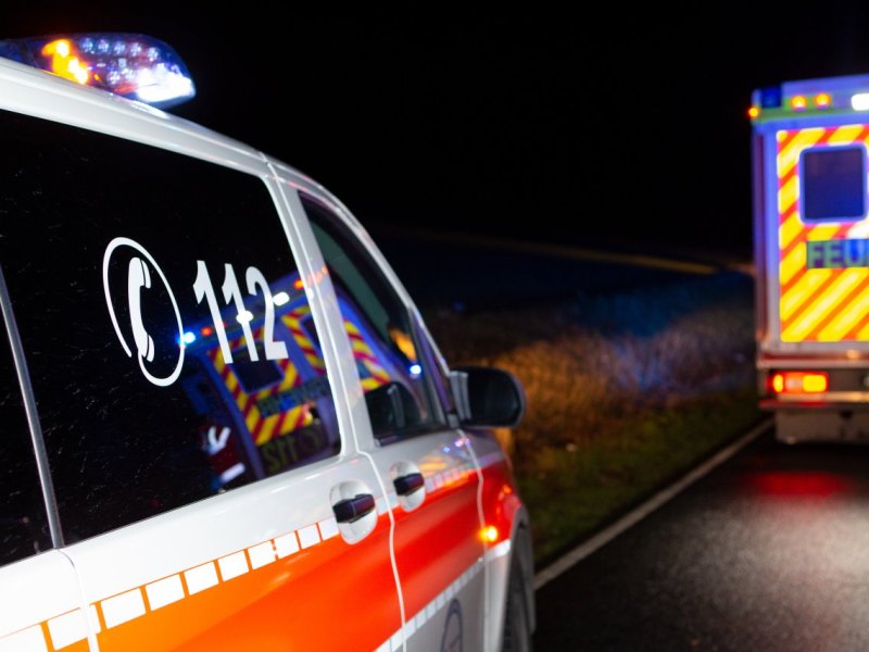unfall gifhorn behren sprakensehl feuerwehr notarzt nacht