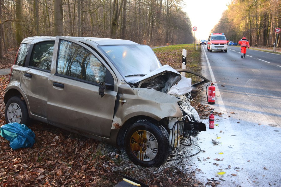 Wolfenbüttel: In diesem Fiat endete am Dienstagmorgen das Leben einer Frau. 