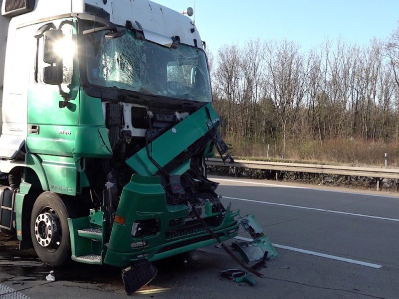 A2 unfall lkw helmstedt