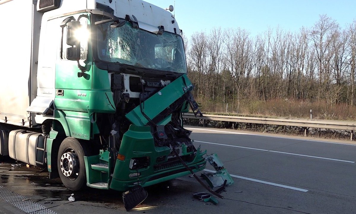 A2 unfall lkw helmstedt