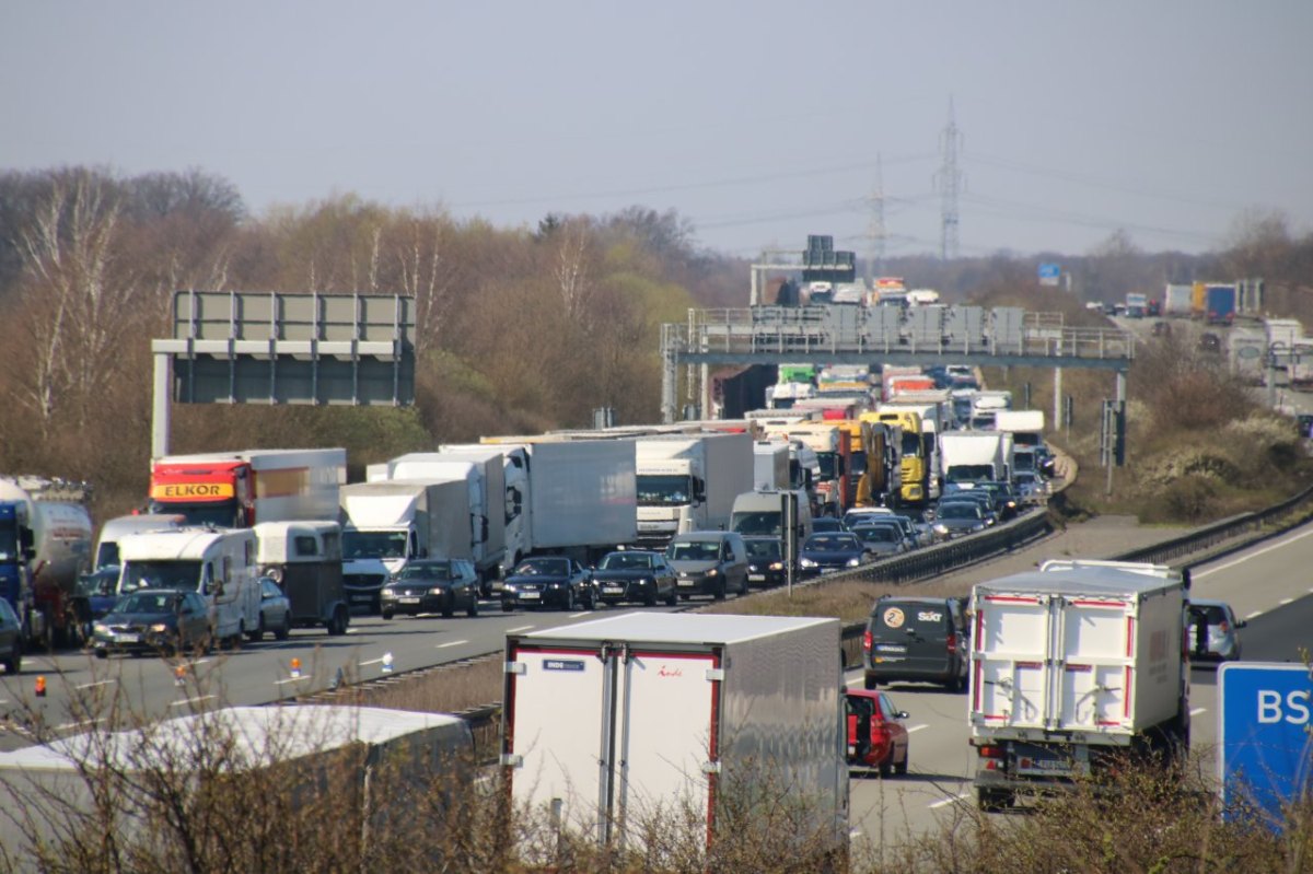 A2 unfall stau.JPG