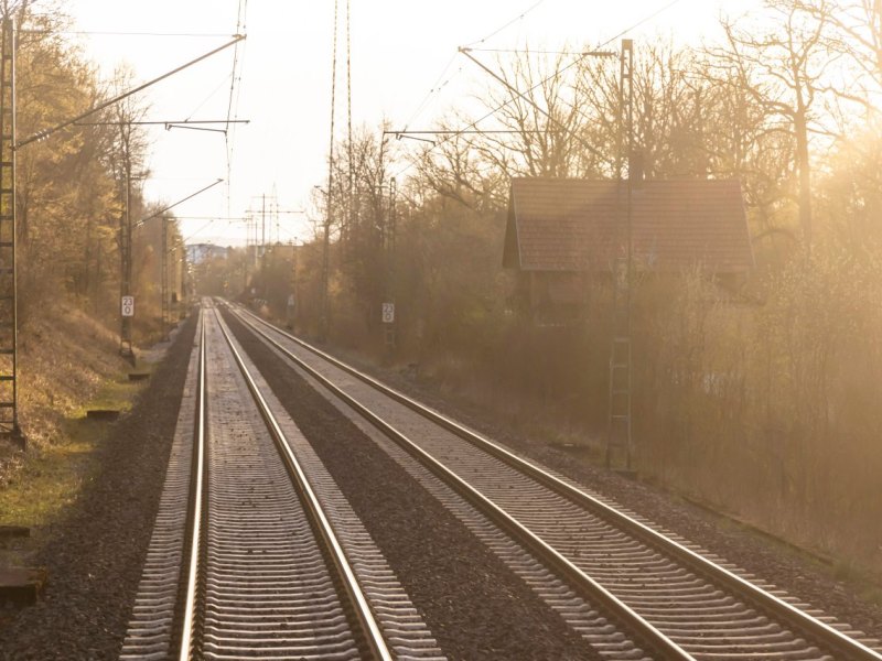 Bahngleis.jpg