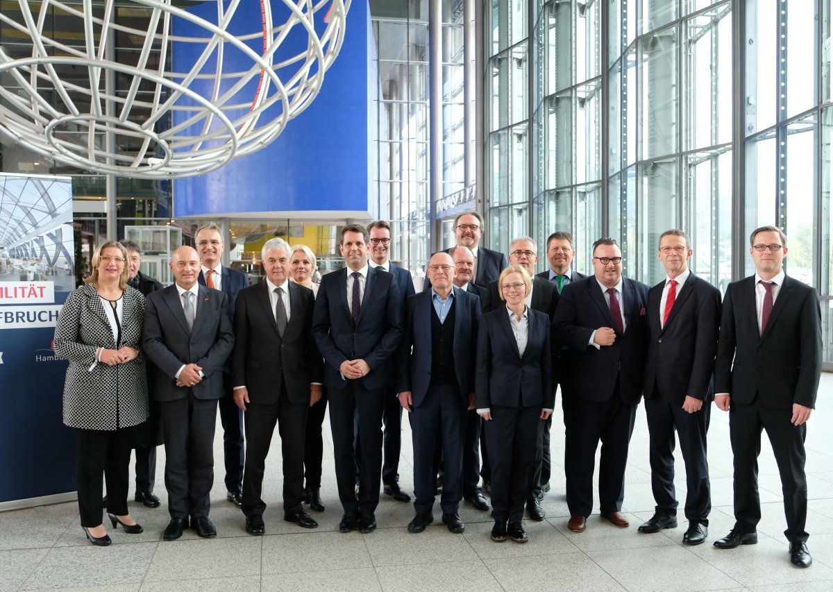 Beginn Verkehrsministerkonferenz, Wolfsburg