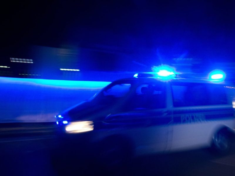 Blaulicht Polizei Nacht