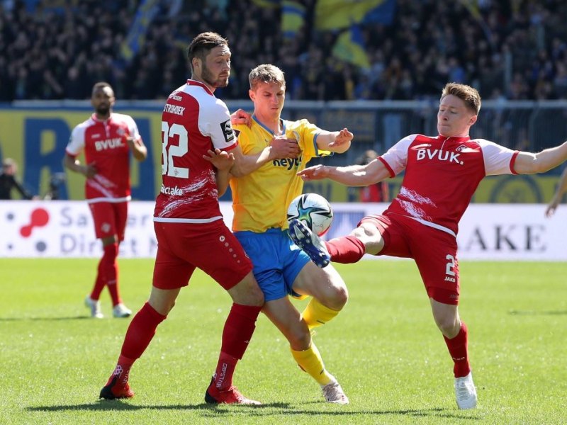 Eintracht Braunschweig.jpg