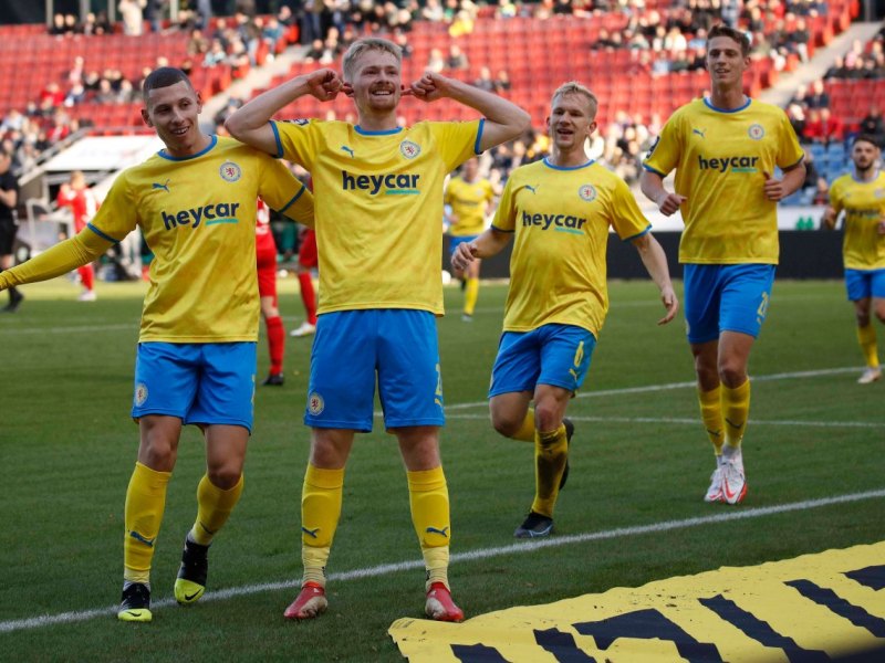 Eintracht-Braunschweig.jpg