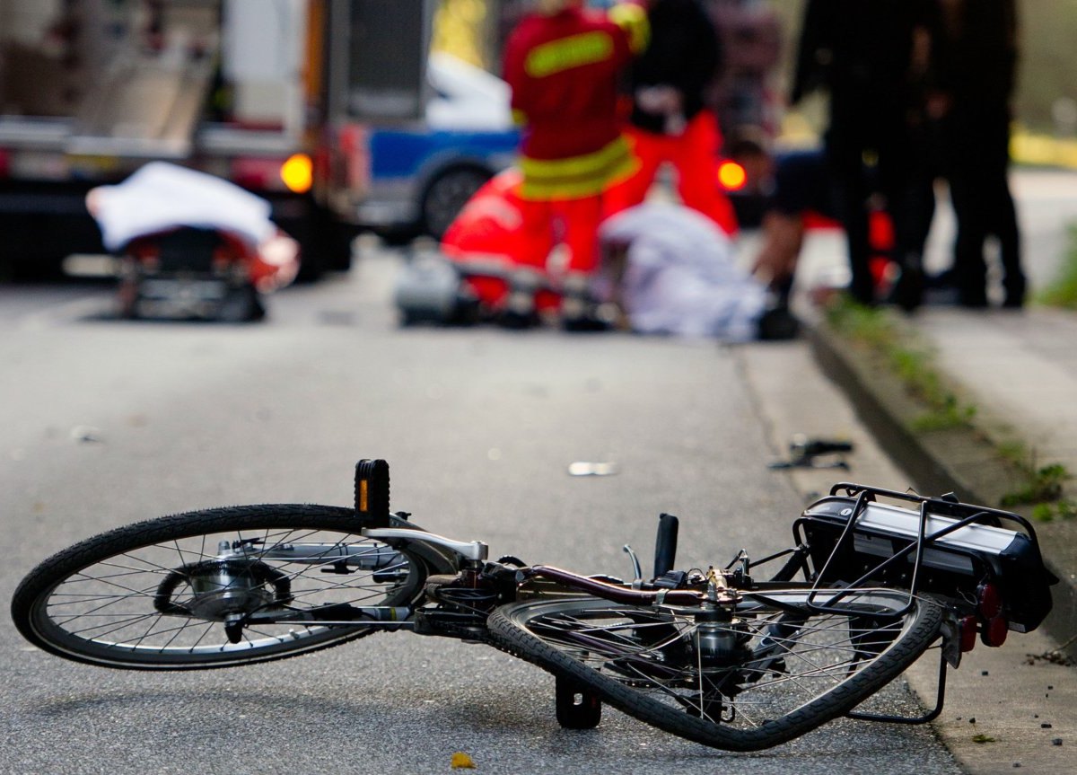 Fahrradunfall, Fahrrad, Blaulicht