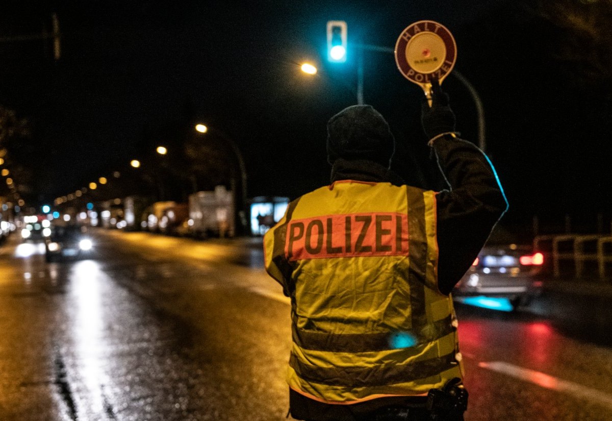 Falscher Polizist Polizeikontrolle Braunschweig .jpg