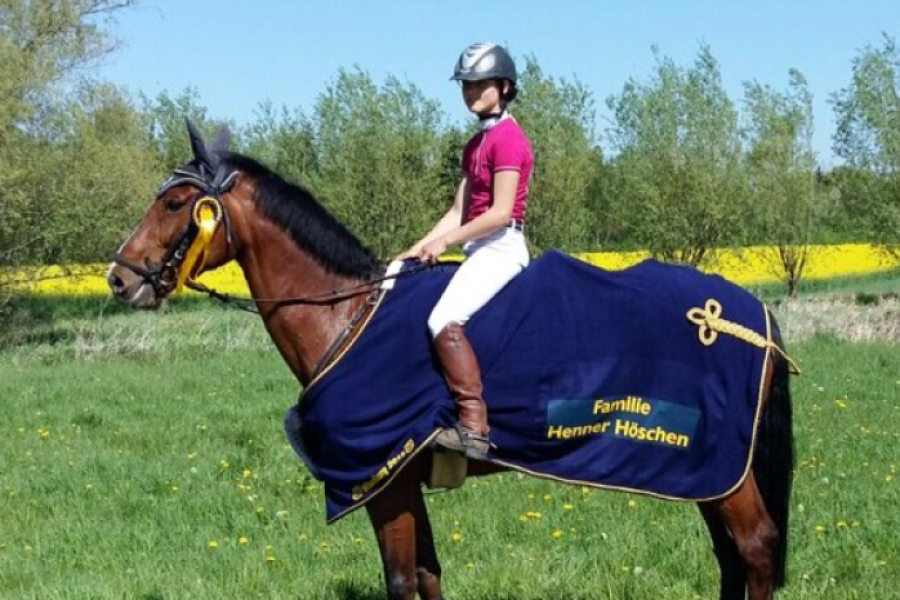 Henrike-Sophie Boy mit der Stute Saint Salima.