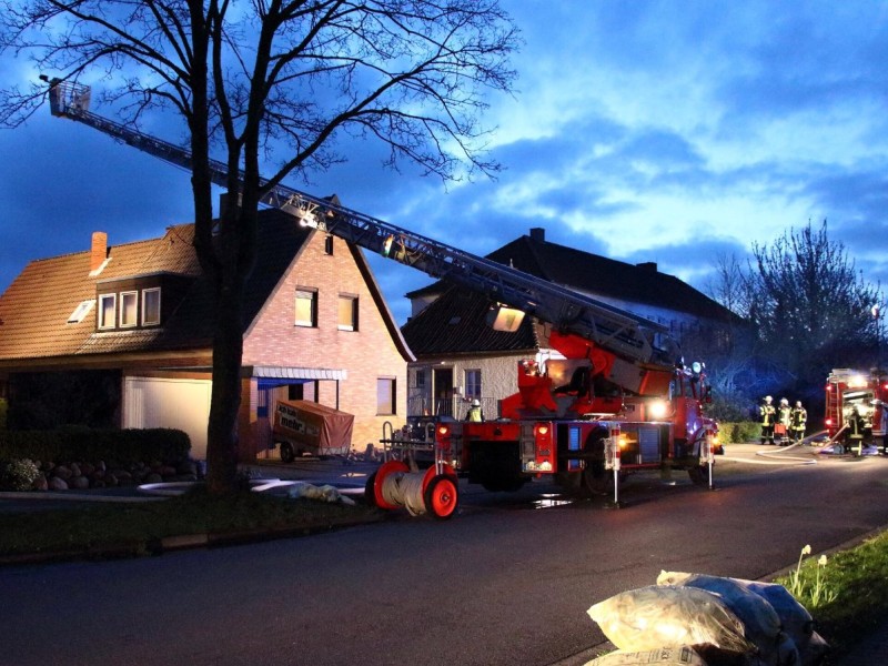 Die Einsatzkräfte brachten den Brand schnell unter Kontrolle. 