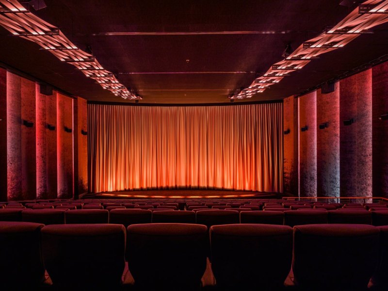 Kino-Astor-Braunschweig.jpg