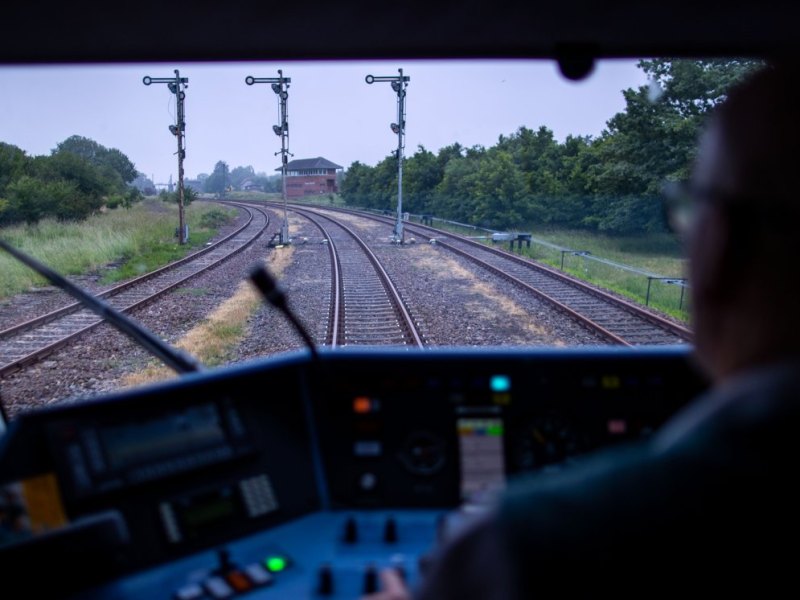 Kreis Peine Zug Unfall.jpg