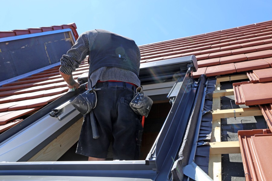 In Braunschweig hat ein angeblicher Handwerker einen blinden Senior ausgeraubt. (Symbolbild)