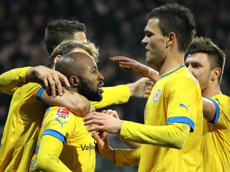 Kumbela Eintracht Braunschweig