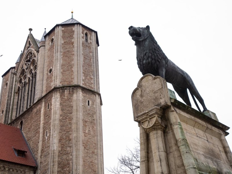 Löwe Braunschweig.jpg