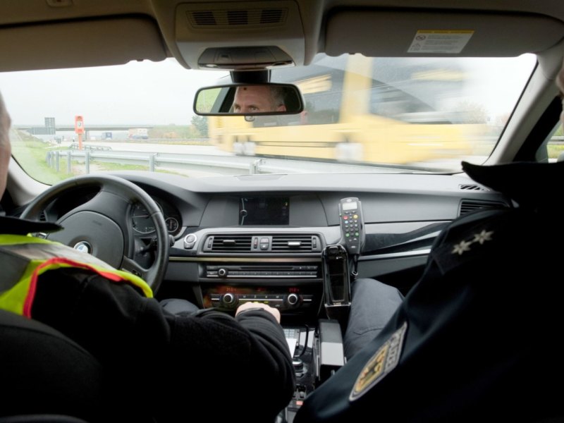 Polizei Kontrolle.jpg