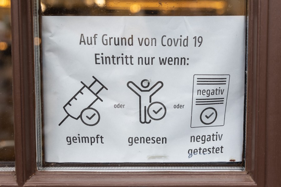 Eine Corona-Kontrolle ist in Salzgitter komplett eskaliert: Einen Nachweis konnten die beiden Männer nicht vorweisen. (Symbolbild)