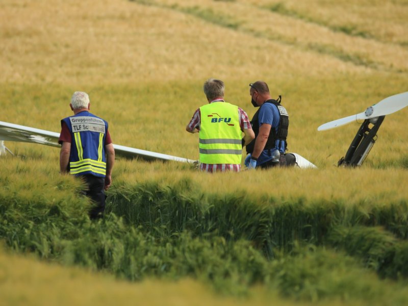 Schlanstedt Harz Flugzeug abgestürzt Pilot tot
