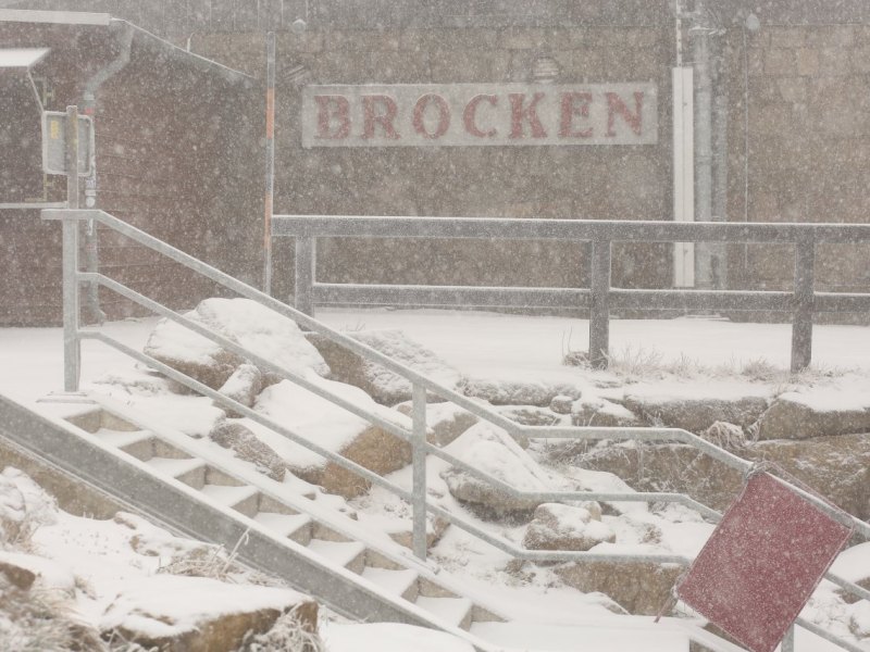 Schnee Brocken.jpg