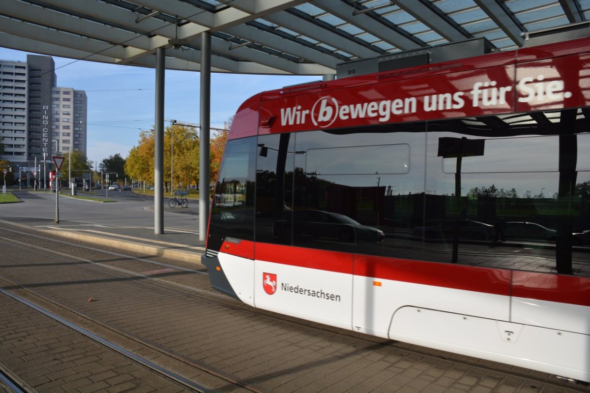 Stadtbahn Straßenbahn braunschweig verkehrs-gmbh bahnhof