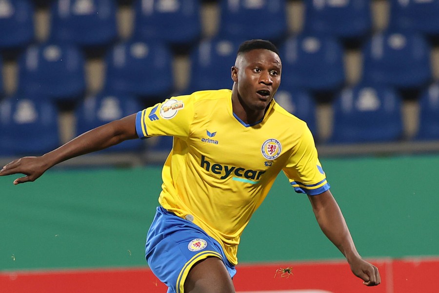 Suleiman Abdullahi (Eintracht Braunschweig) trainiert wieder mit der Mannschaft. (Archivbild)