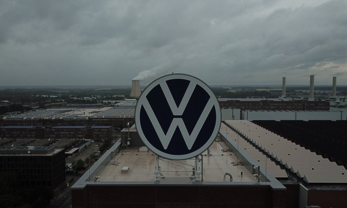 VW Logo.jpg