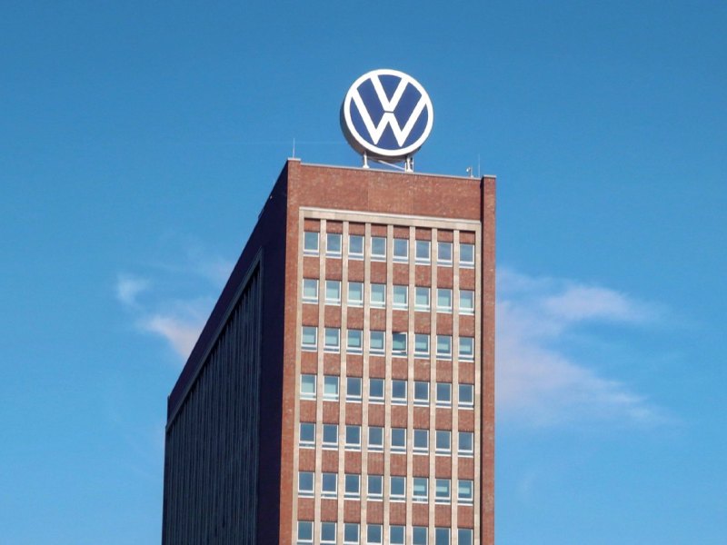 VW Logo.jpg