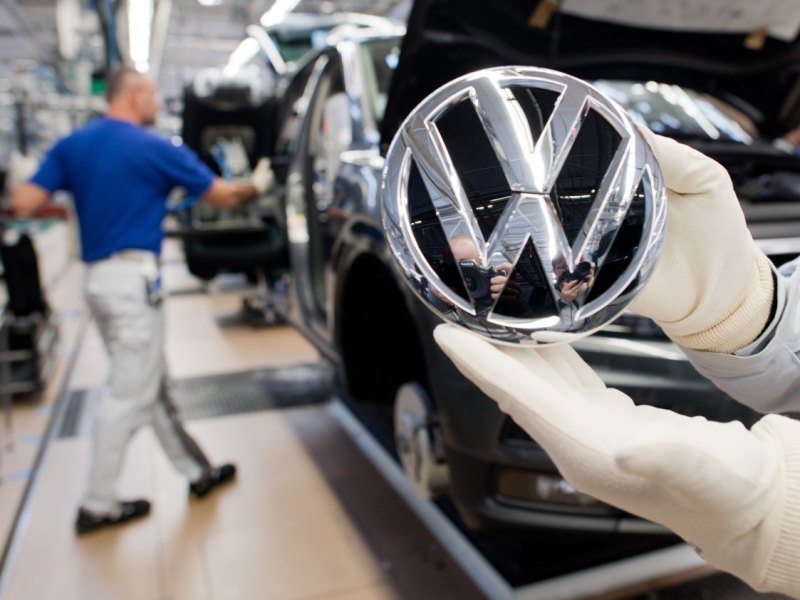 VW Mitarbeiter.jpg