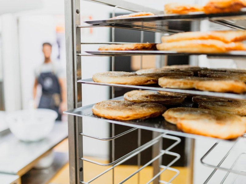 Wolfsburg-Cadera-Bäckerei.jpg