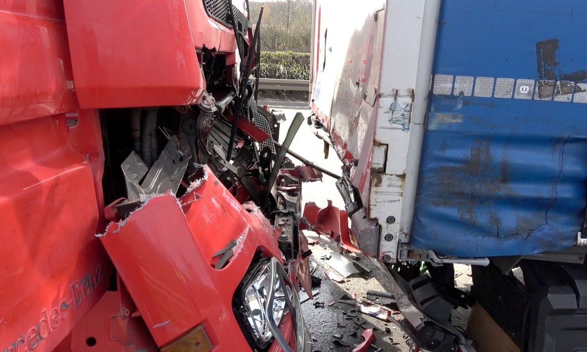 a2 unfall helmstedt marienborn lkw