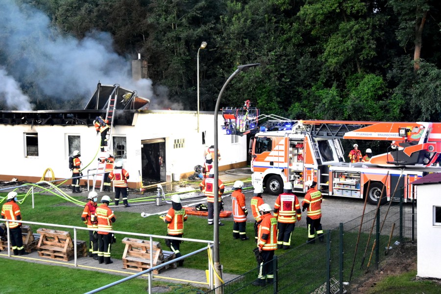 Von dem Vereinsheim blieb nicht mehr viel übrig. 