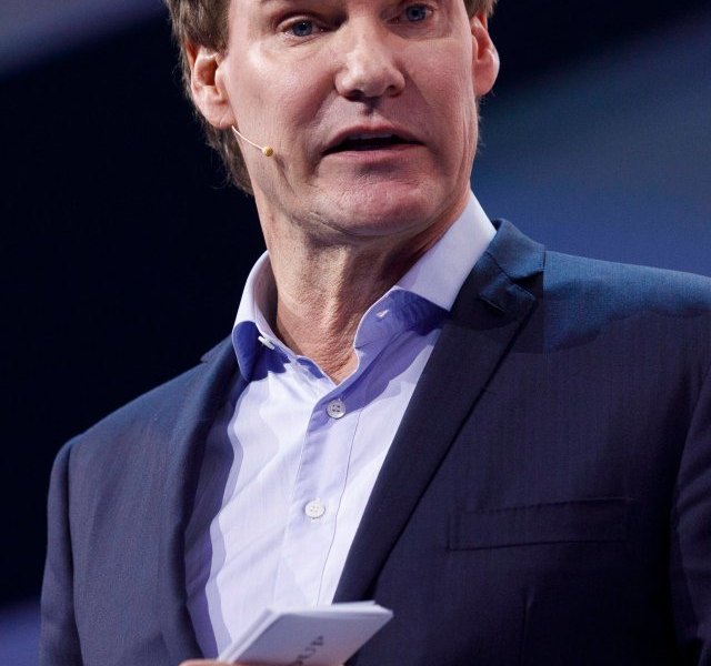 carsten maschmeyer.jpg