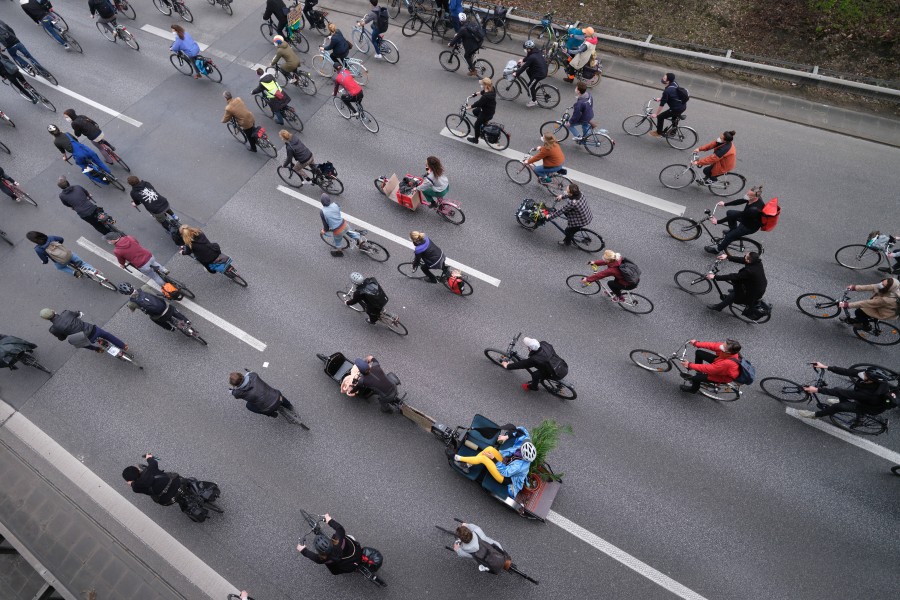 Braunschweig: Das Verwaltungsgericht hat eine geplante Fahrraddemo auf der A39 und der A2 verboten. (Symbolbild)