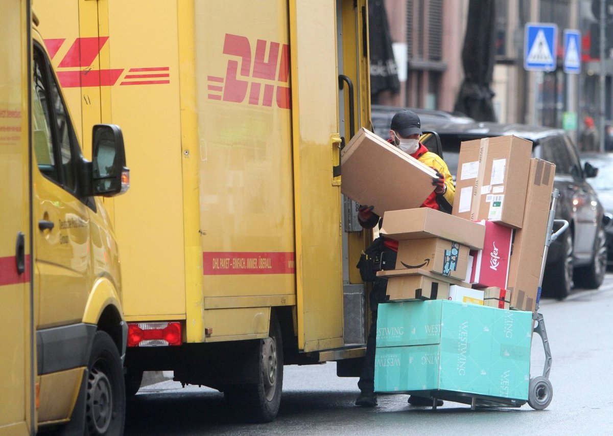 dhl paket pakete zusteller