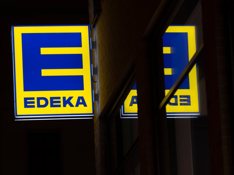 edeka logo nachts braunschweig görge rautheim geldautomat