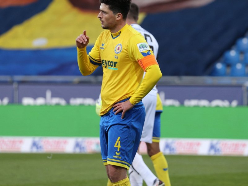 eintracht-braunschweig-aue.jpg