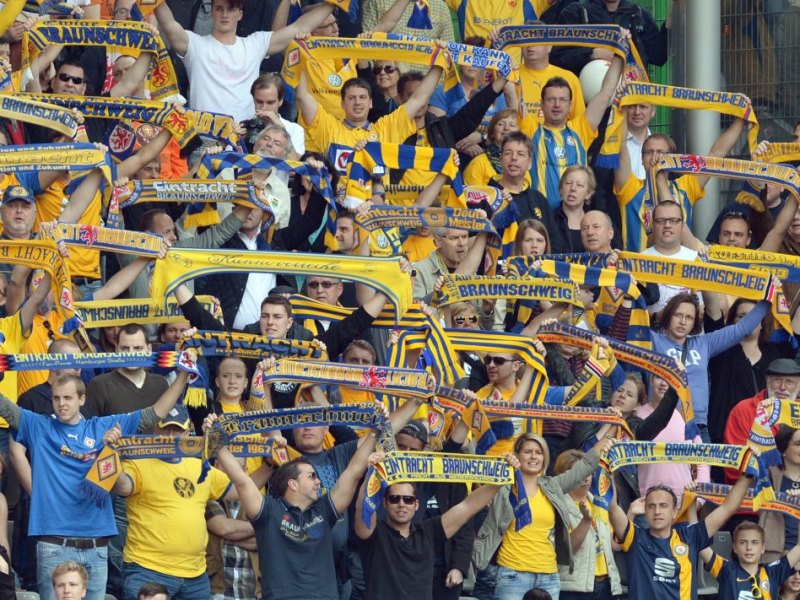 eintracht braunschweig sc freiburg fans