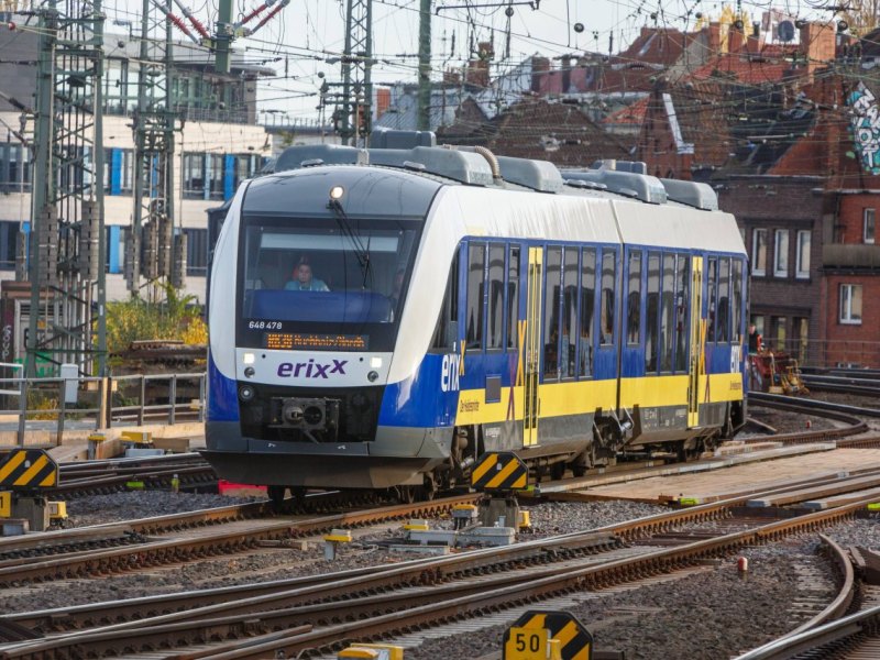 erixx zug bahn bahnhof hannover