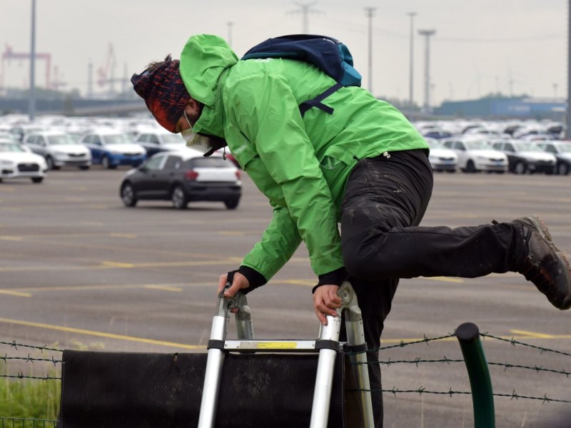 greenpeace vw volkswagen emden