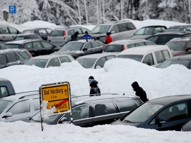 harz schnee ski parkplatz chaos belegt braunlage torfhaus