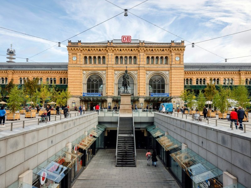 hauptbahnhof hannover.jpg