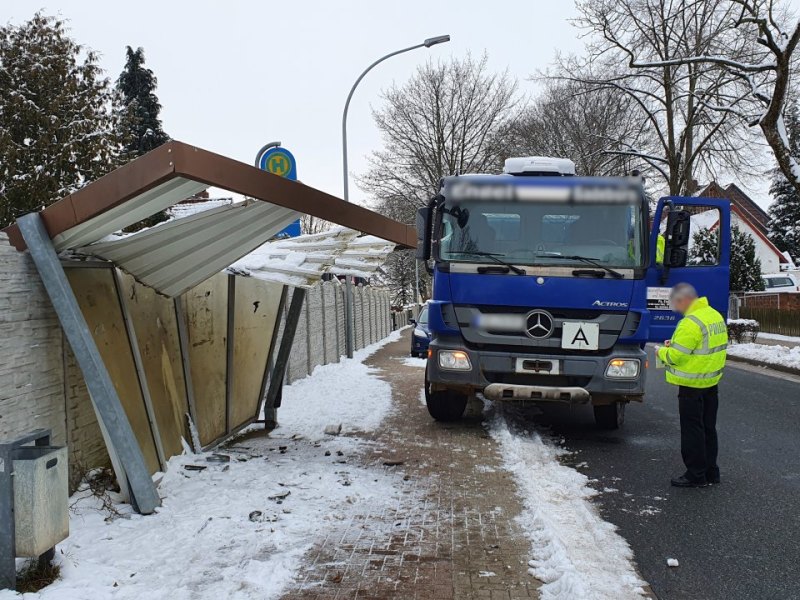 helmstedt bushaltestelle.jpg