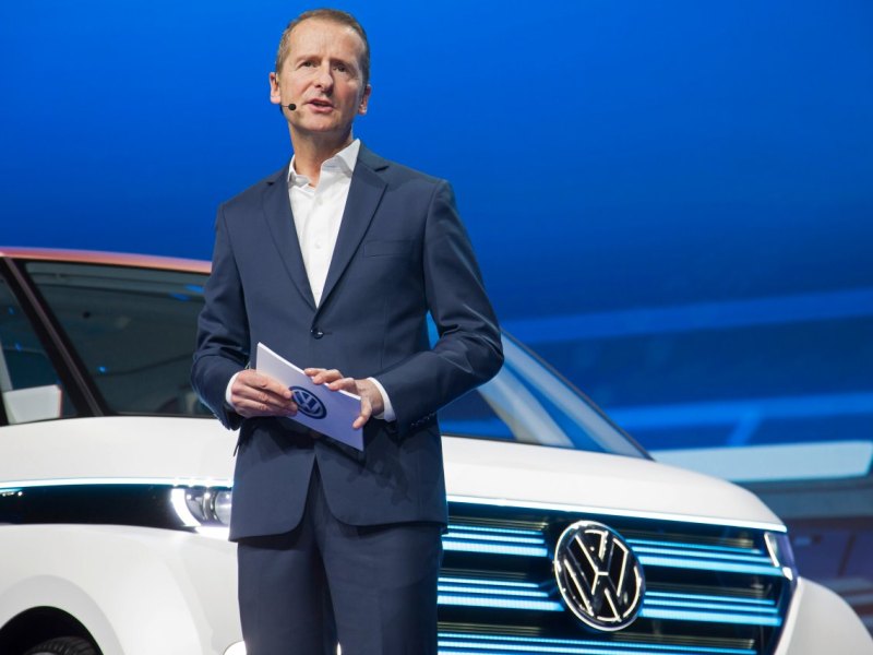 herbert diess vw wolfsburg volkswagen